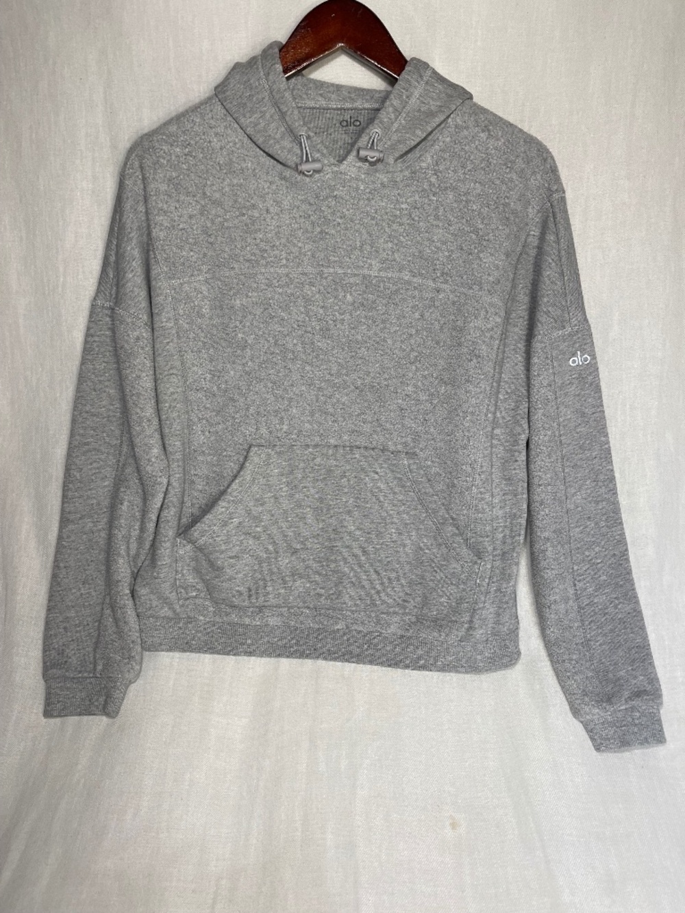 ALO Yoga Gray Pullover Hoodie Sweater